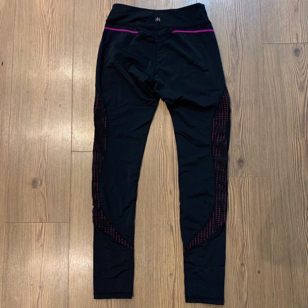 XS Black & Pink Athletic Leggings